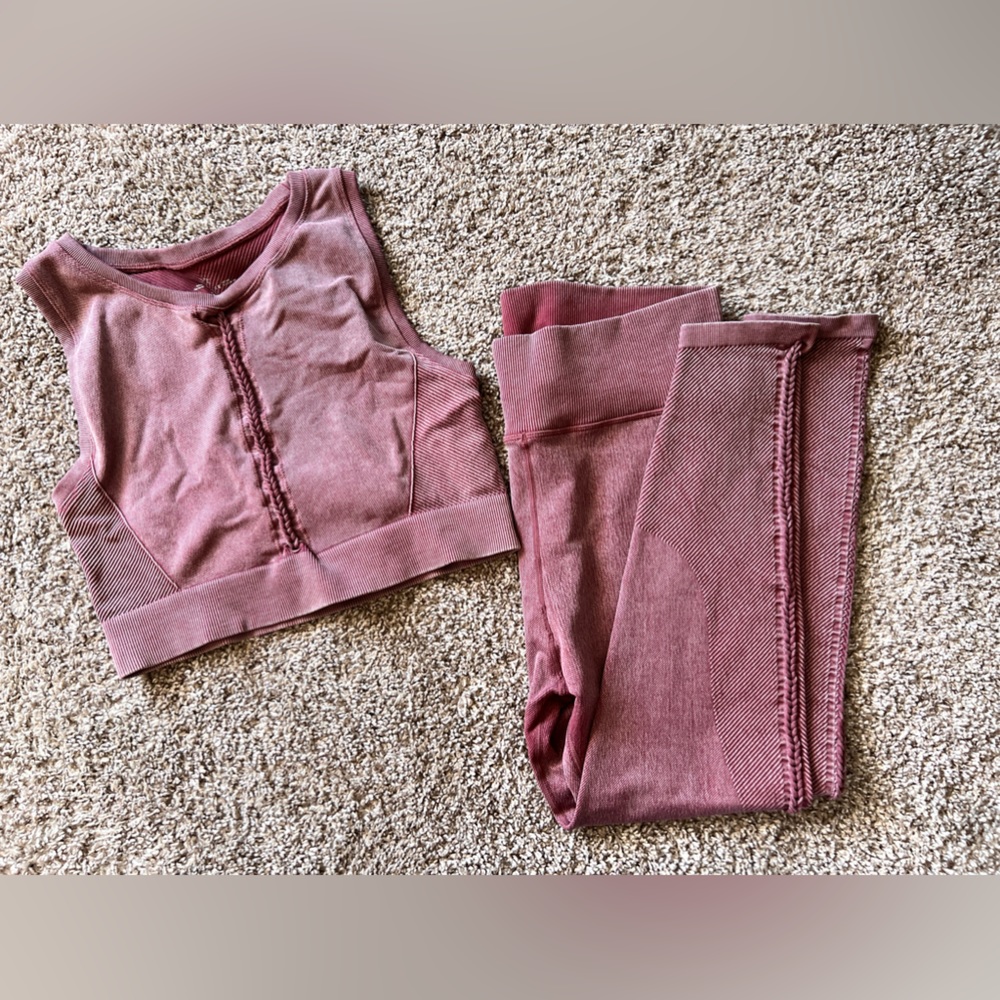 Aerie Leggings & Sports Bra